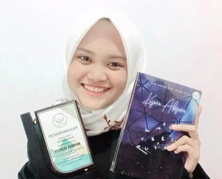 Siti Mutmainah Mahasiswi PGMI Langganan Juara Menulis Puisi dan Cerpen